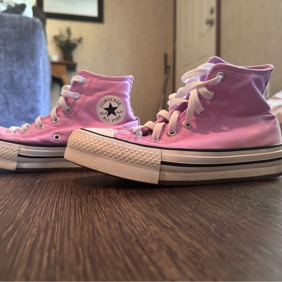 Pink/purple platform converse size 4y 6w - Picture 2 of 6